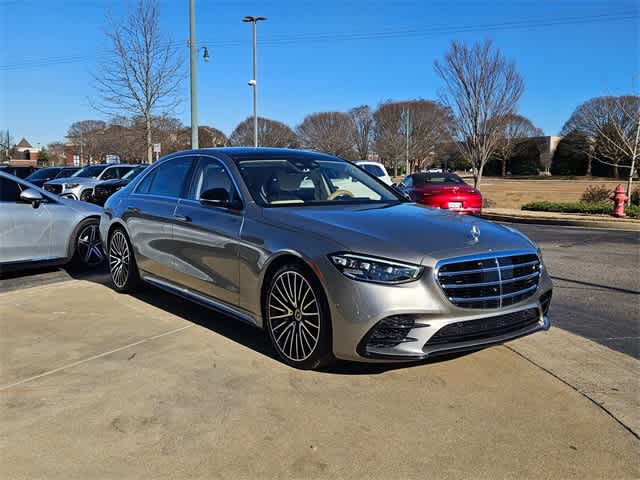 Thumbnail: 2021 Mercedes-Benz S-Class - 3