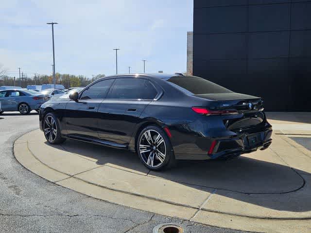 Thumbnail: 2025 BMW 7 Series - 6