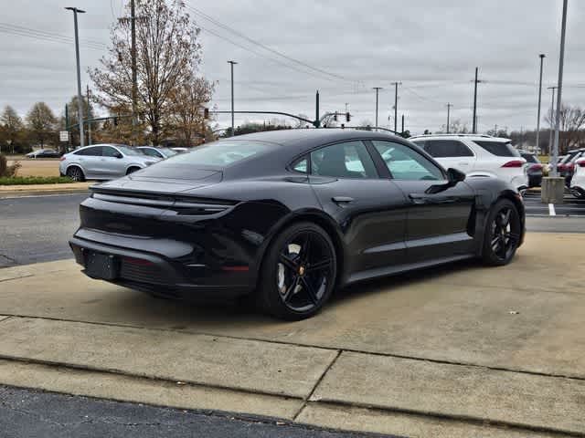 Thumbnail: 2023 Porsche Taycan - 9