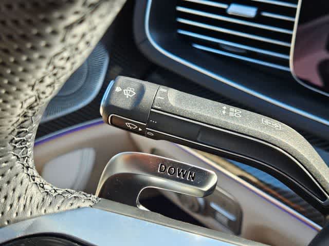 Thumbnail: 2026 Mercedes-Benz GLE - 26