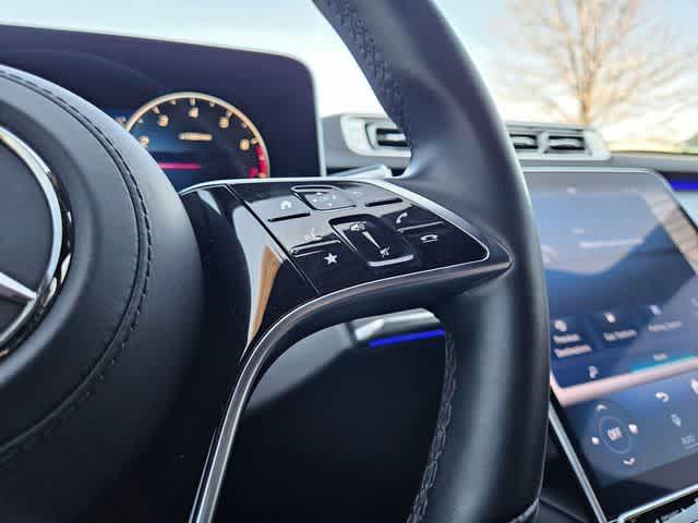 Thumbnail: 2023 Mercedes-Benz S-Class - 25