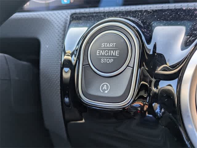2025 Mercedes-Benz CLA 250 24