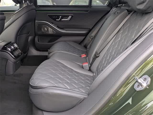 Thumbnail: 2025 Mercedes-Benz S-Class - 5