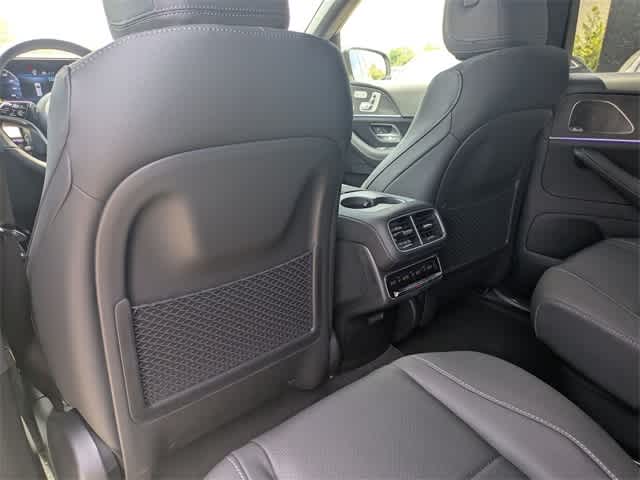 Thumbnail: 2025 Mercedes-Benz GLS - 16