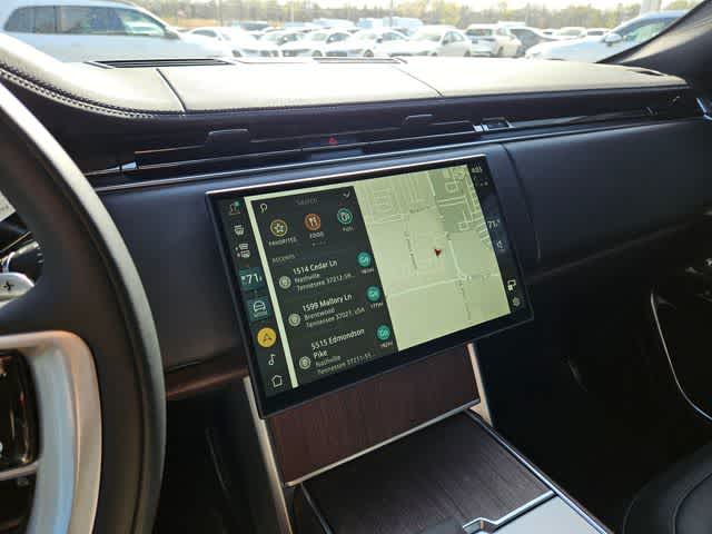 Thumbnail: 2025 Land Rover Range Rover - 31