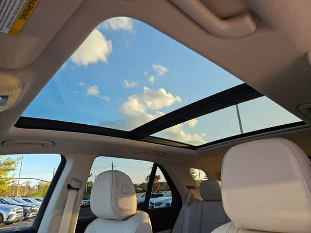 Thumbnail: 2026 Mercedes-Benz GLE - 19