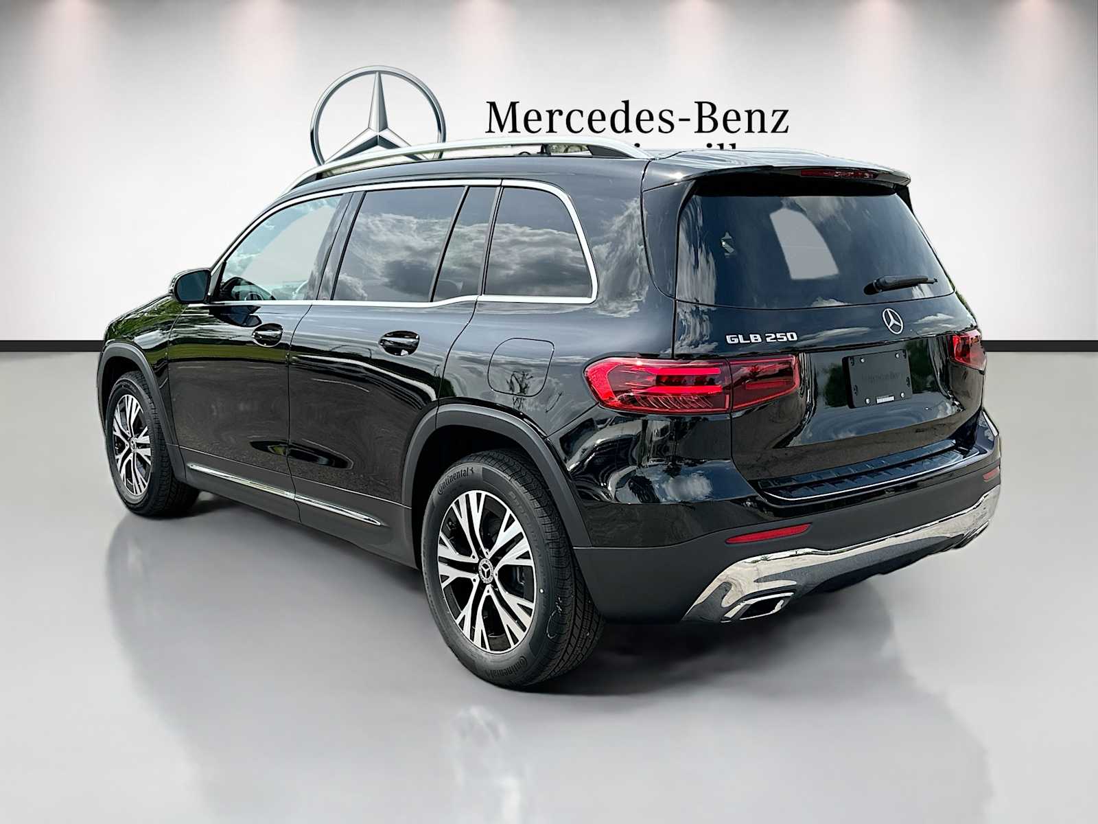 Thumbnail: 2026 Mercedes-Benz GLB - 7