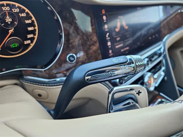 Thumbnail: 2022 Bentley Flying Spur - 24