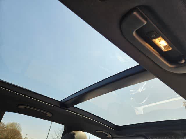 Thumbnail: 2021 Mercedes-Benz GLE - 20