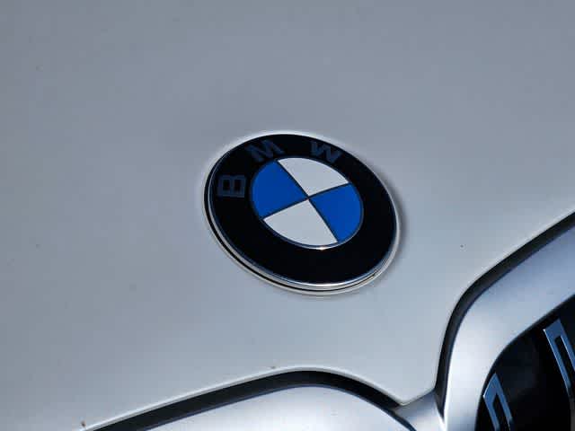 Thumbnail: 2025 BMW X7 - 11