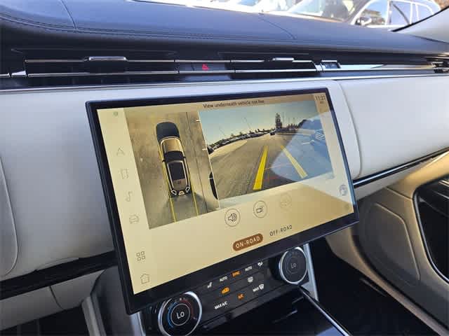 Thumbnail: 2023 Land Rover Range Rover - 32