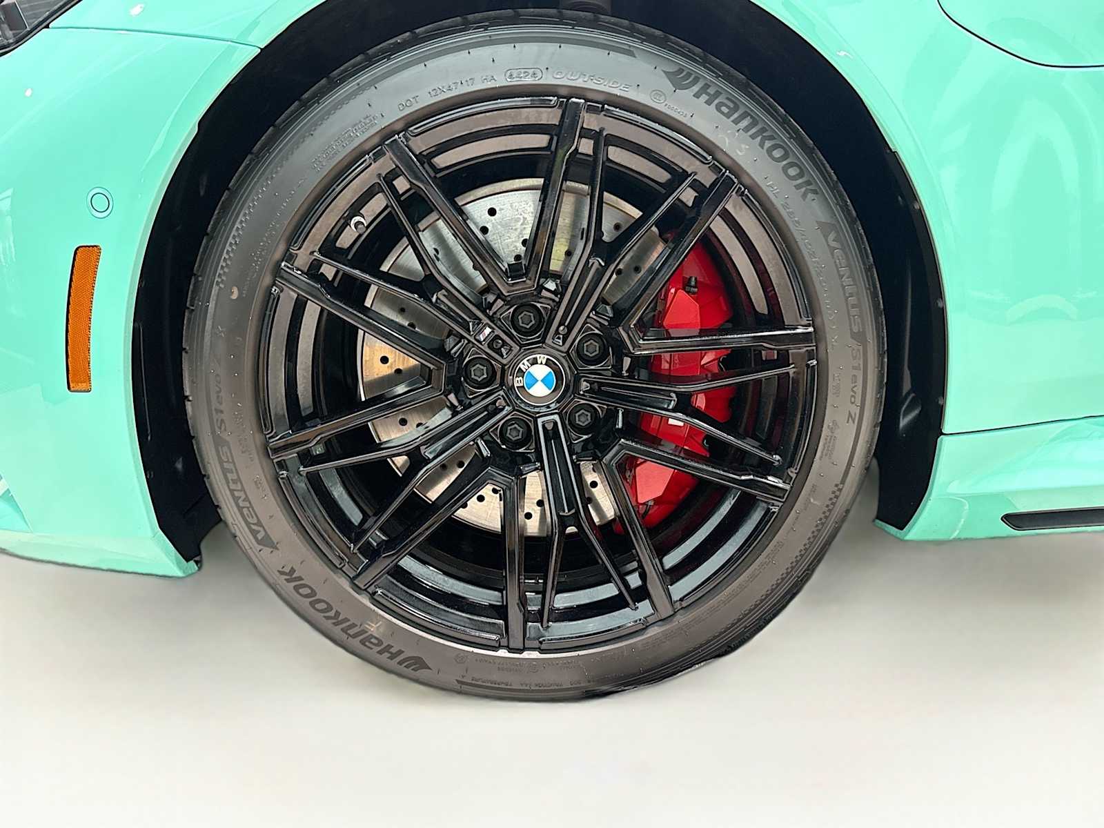 Thumbnail: 2025 BMW M5 - 30