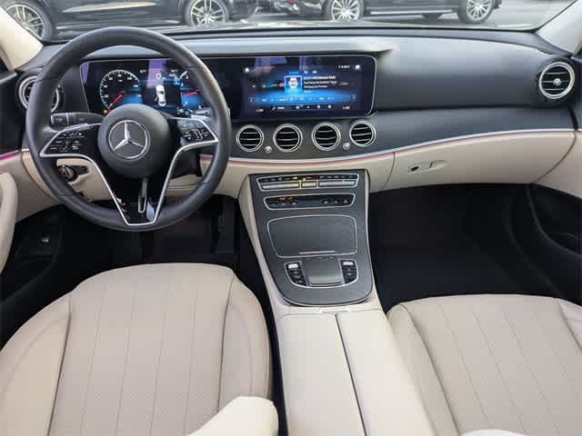 Thumbnail: 2022 Mercedes-Benz E-Class - 15