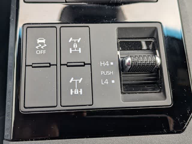 Thumbnail: 2024 Toyota Land Cruiser - 34