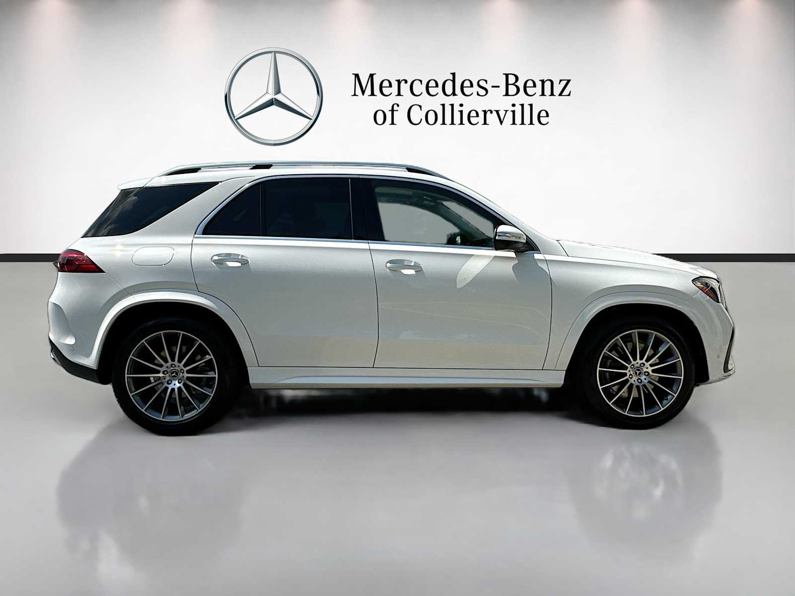 Thumbnail: 2026 Mercedes-Benz GLE - 4