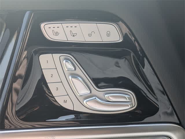 Thumbnail: 2025 Mercedes-Benz G-Class - 16