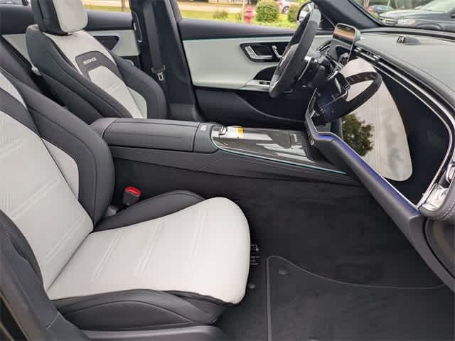 Thumbnail: 2026 Mercedes-Benz E-Class - 23