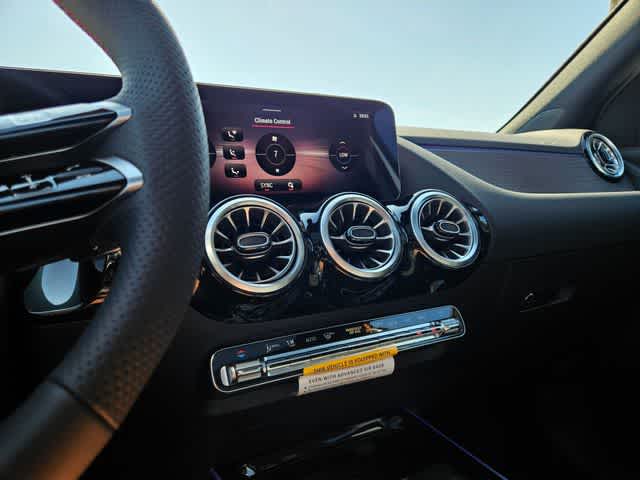 Thumbnail: 2026 Mercedes-Benz GLA - 27