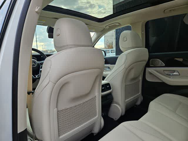 Thumbnail: 2026 Mercedes-Benz GLE - 18