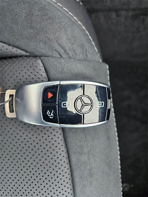 Thumbnail: 2023 Mercedes-Benz E-Class - 33