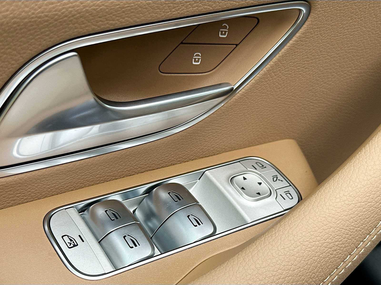 Thumbnail: 2026 Mercedes-Benz GLS - 18