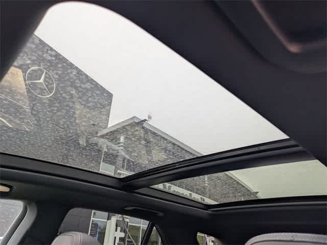 Thumbnail: 2026 Mercedes-Benz GLE - 18