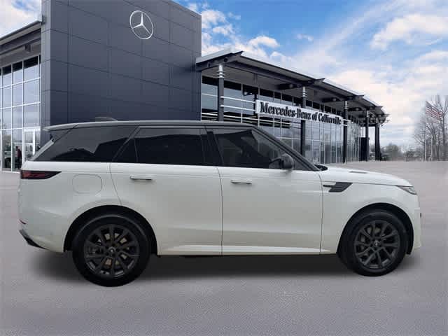 Thumbnail: 2025 Land Rover Range Rover Sport - 10