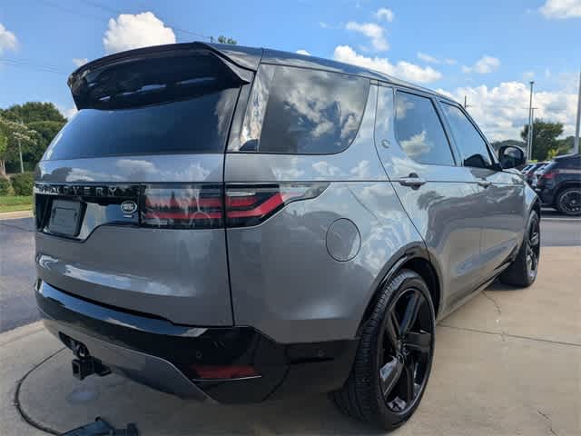 Thumbnail: 2023 Land Rover Discovery - 7