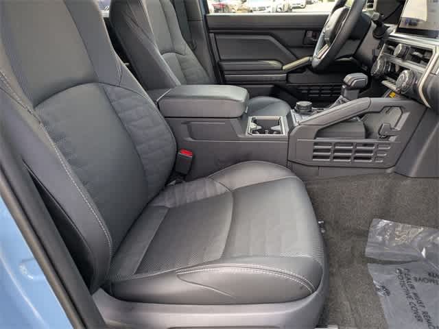 Thumbnail: 2025 Toyota 4Runner - 21