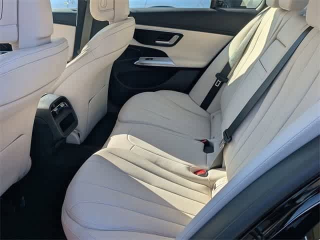 Thumbnail: 2025 Mercedes-Benz E-Class - 5