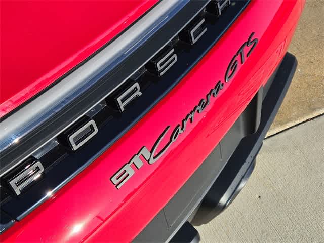 Thumbnail: 2025 Porsche 911 - 14