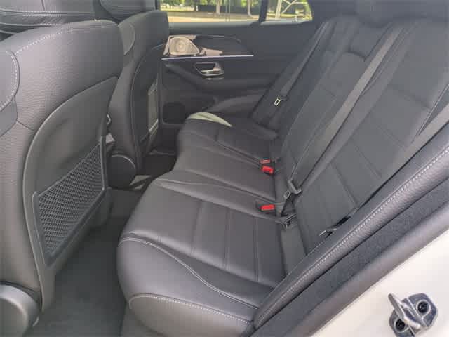 Thumbnail: 2026 Mercedes-Benz GLE - 20