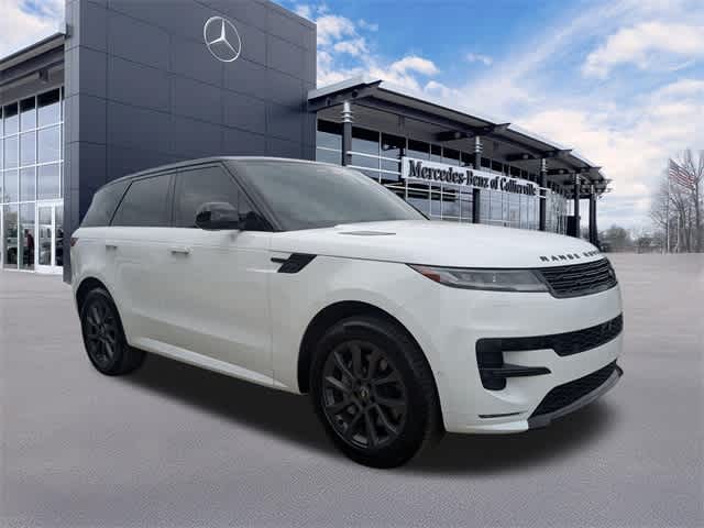 Thumbnail: 2025 Land Rover Range Rover Sport - 3