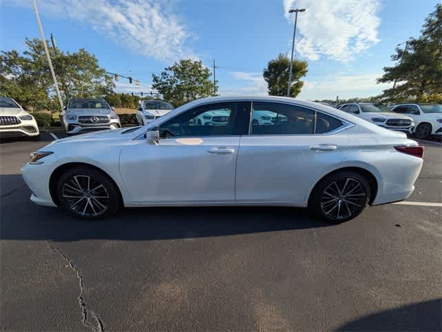 Thumbnail: 2025 Lexus ES - 4