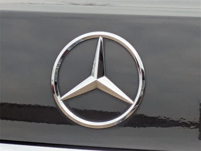 Thumbnail: 2014 Mercedes-Benz S-Class - 11