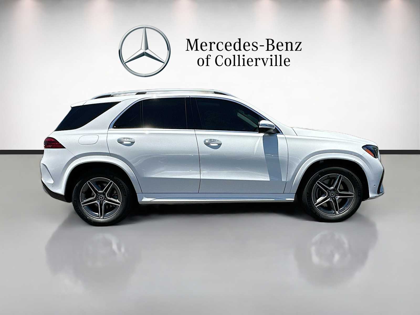 Thumbnail: 2026 Mercedes-Benz GLE - 4
