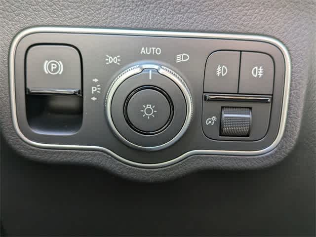 2025 Mercedes-Benz GLA 250 26