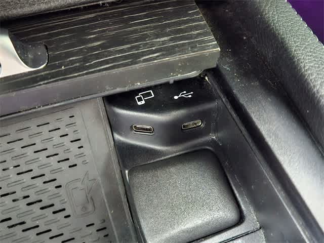 Thumbnail: 2023 Mercedes-Benz GLS - 33