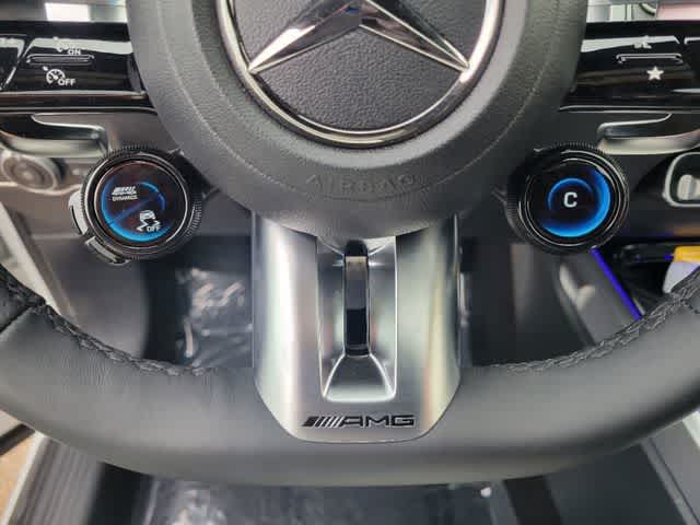Thumbnail: 2025 Mercedes-Benz GLB - 6