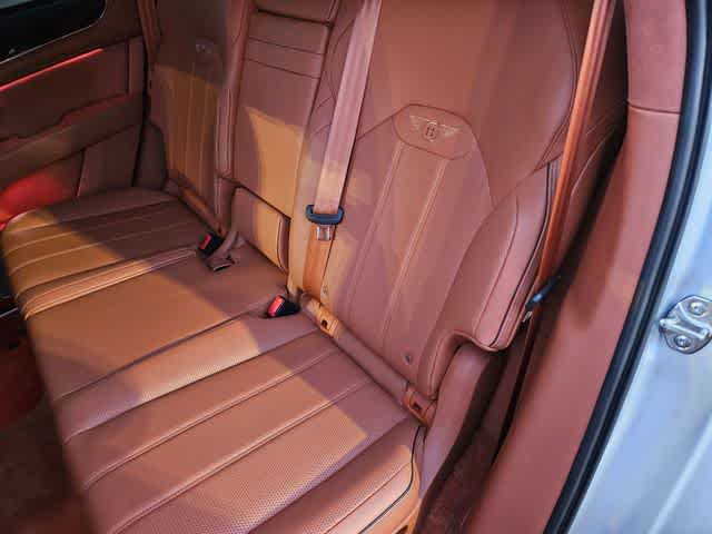 Thumbnail: 2023 Bentley Bentayga - 19