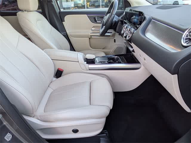 Thumbnail: 2021 Mercedes-Benz GLA - 21