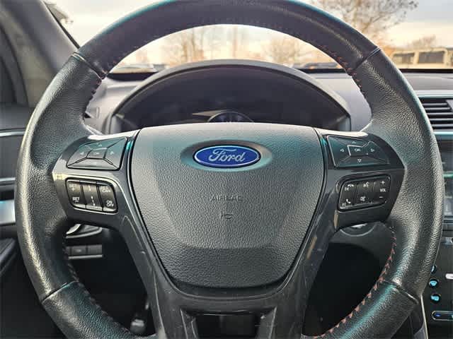 Thumbnail: 2018 Ford Explorer - 23