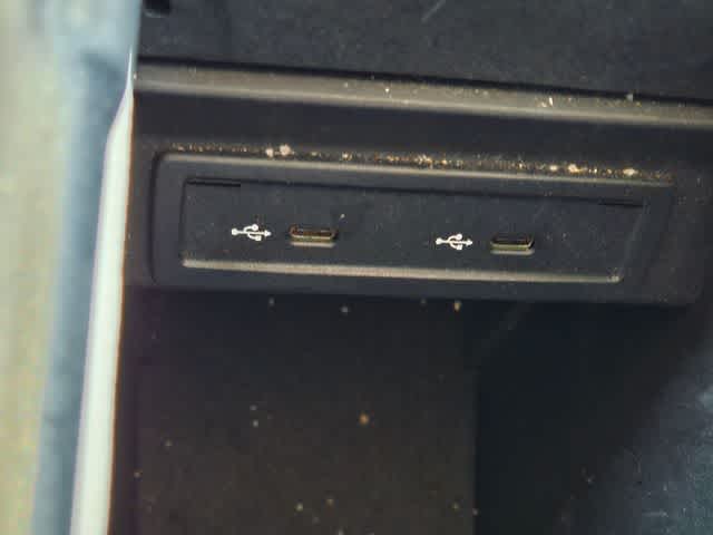 Thumbnail: 2023 Mercedes-Benz EQB - 30