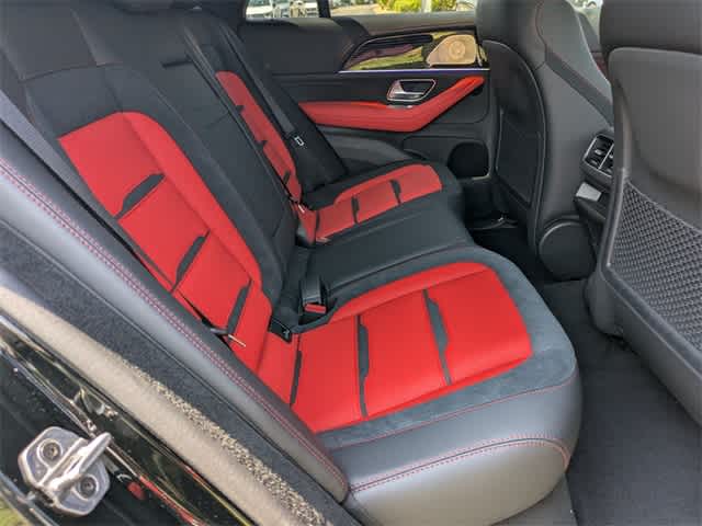 Thumbnail: 2026 Mercedes-Benz GLE - 20