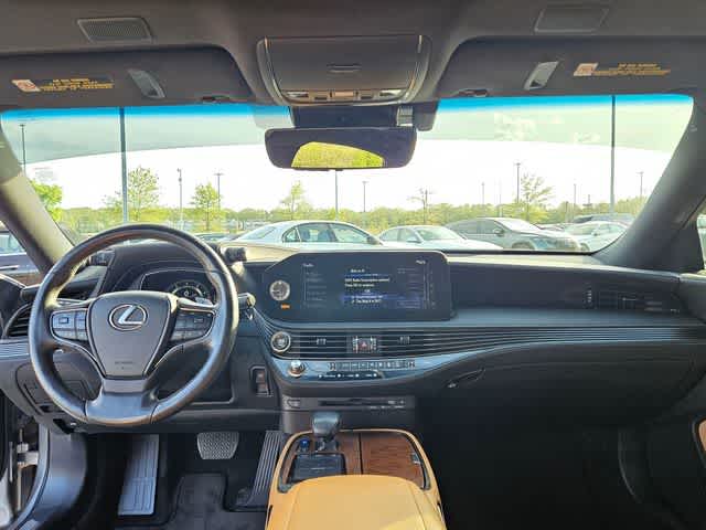 Thumbnail: 2021 Lexus LS - 18