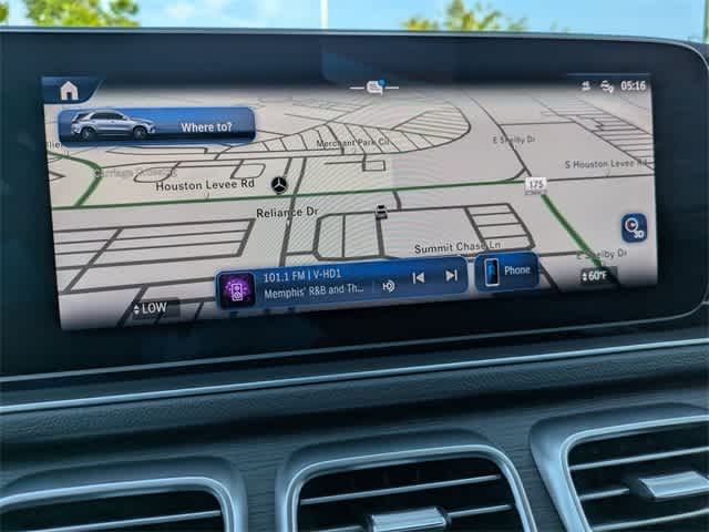 Thumbnail: 2025 Mercedes-Benz GLE - 28