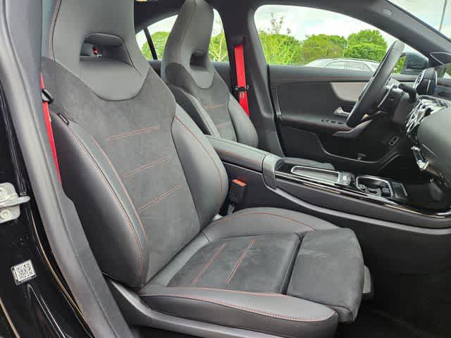 Thumbnail: 2025 Mercedes-Benz CLA - 24