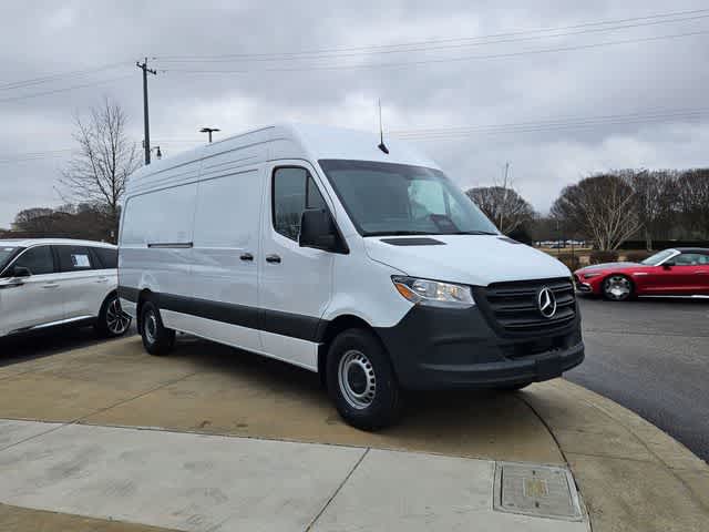 Thumbnail: 2026 Mercedes-Benz Sprinter - 3