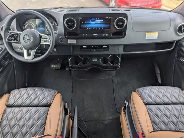 Thumbnail: 2024 Mercedes-Benz Sprinter - 14