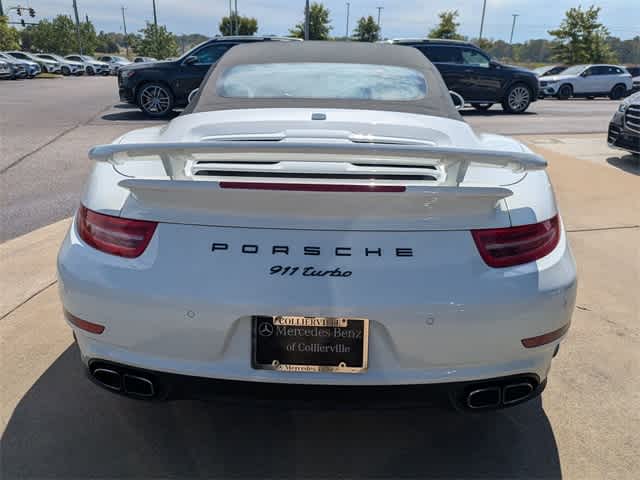 Thumbnail: 2015 Porsche 911 - 7